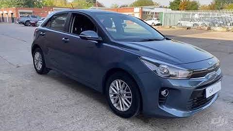 Kia Rio - Blue