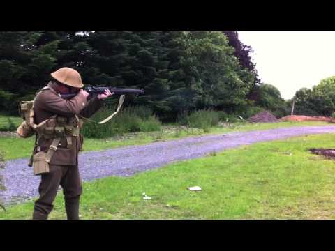 Firing a Lee Enfield WW1 Gun