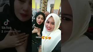 bersalawat bersama selvi ayunda.