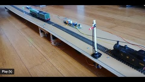 Automating Semaphore and Two Aspect Colour  Light Signals realistically with an IRDASC-3