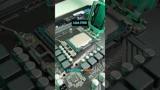 Intel LGA1700 vs AMD AM2 #shorts