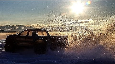 Skansman RC - Traxxas Slash 4x4 - Cold snow bash