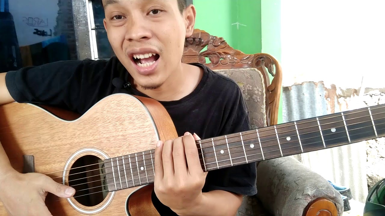 Seputar bahan kayu  untuk  Gitar  Atau biasa disebut 