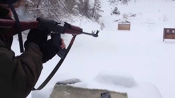 Fast-shooting the cz-858 (vz. 58)