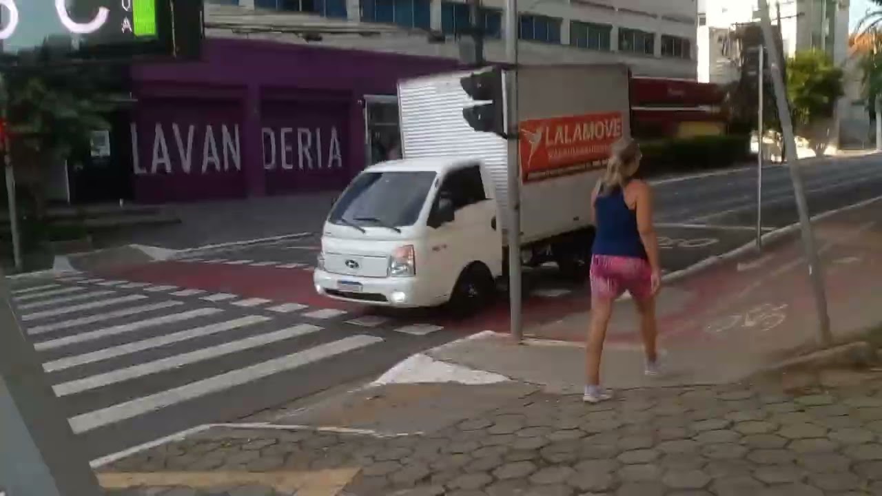 A las 6 de la mañana en bicicleta 🚲🌅  De Av  Imirim al Hospital Sírio Libanês