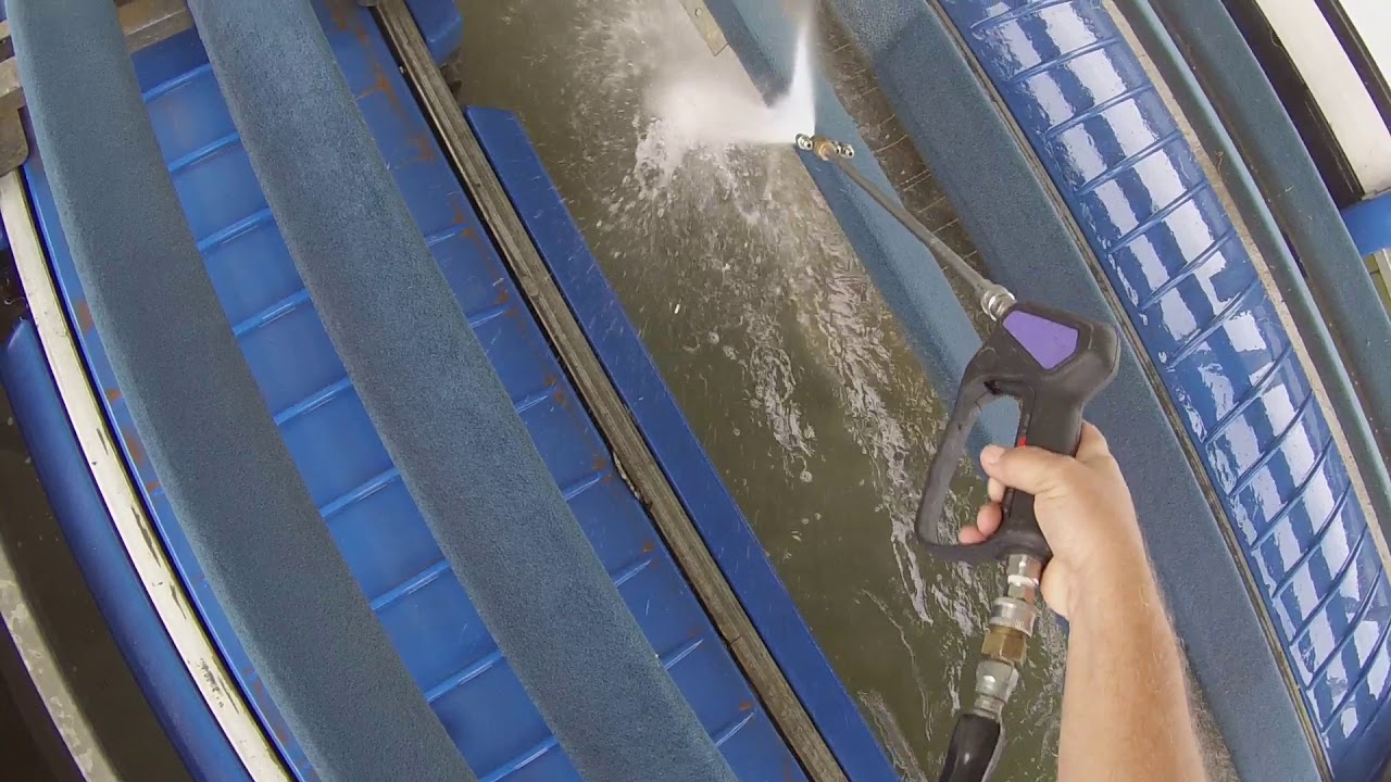 Cleaning a Boat Dock Lift YouTube