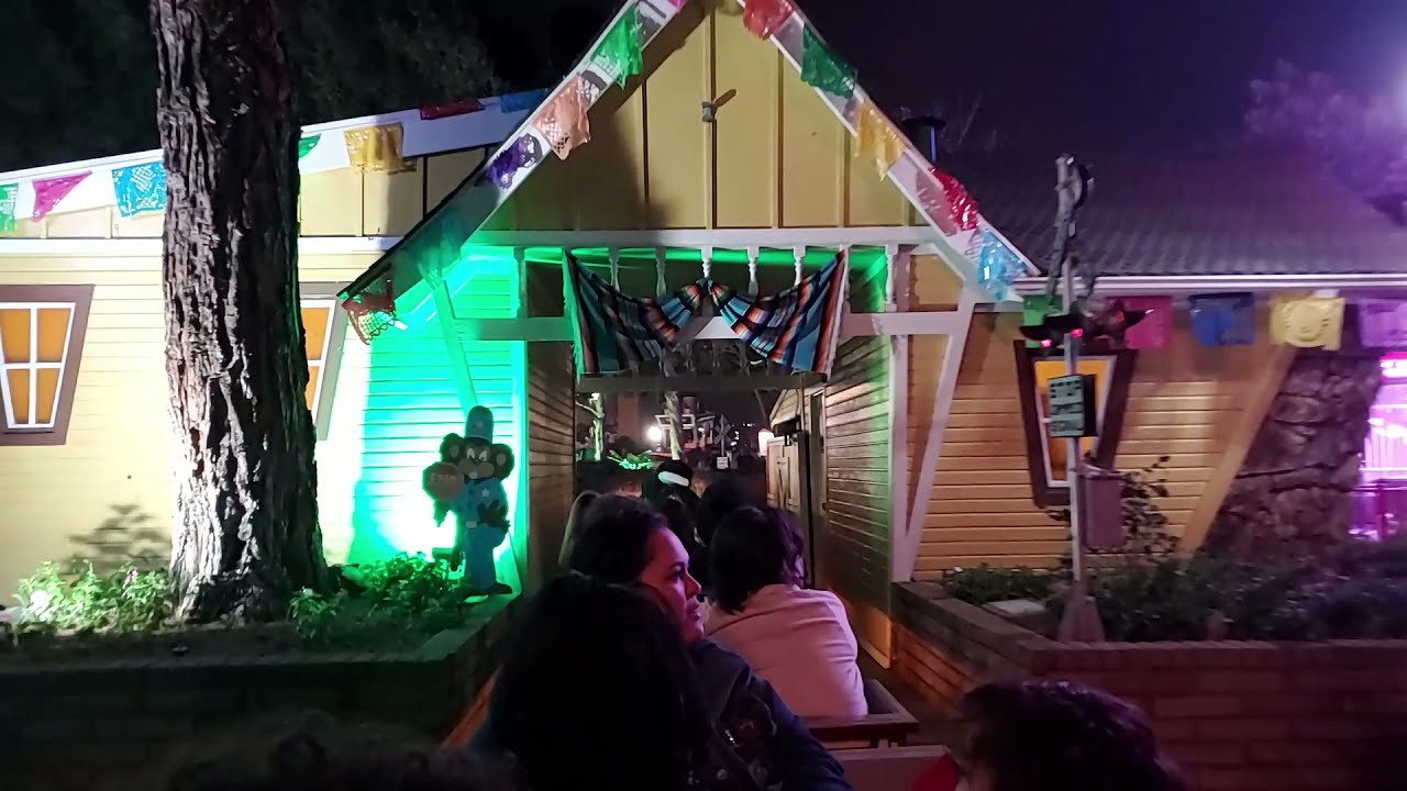 CASTLE DARK TRAIN RIDE HALLOWEEN NIGHT 2021 - YouTube