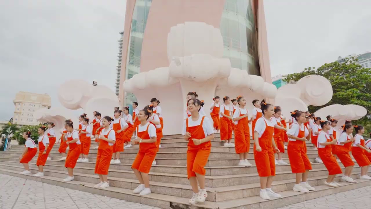 ĐỒNG DIỄN FLASHMOB 