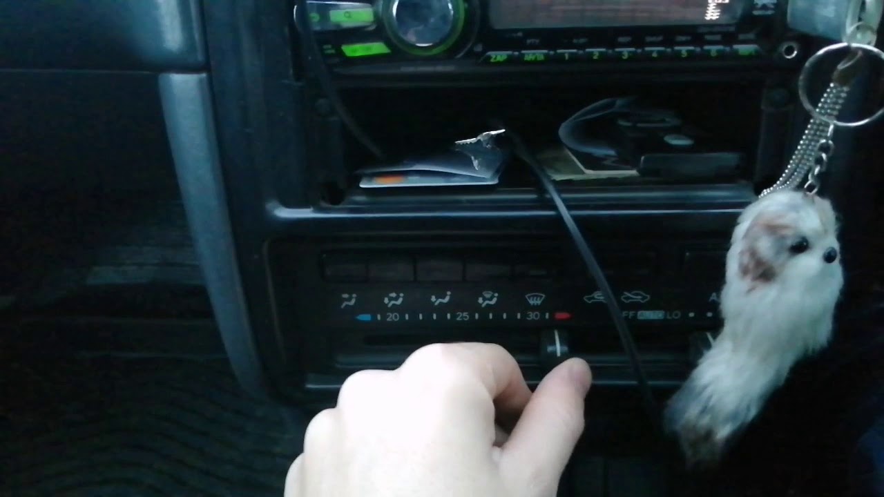 РЕМОНТ ПЕЧКИ ТОЙОТА КАРИНА ЗАКЛИНИЛО МЕХАНИЗ ЗАСЛОНКИ - YouTube