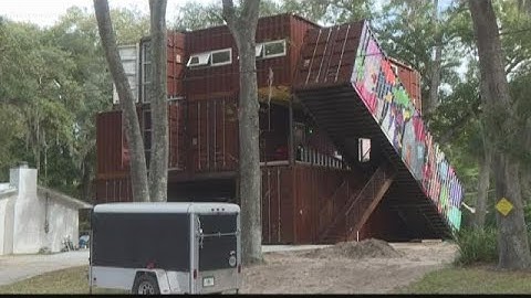 Man builds home from shipping containers after losing his old house in Irma