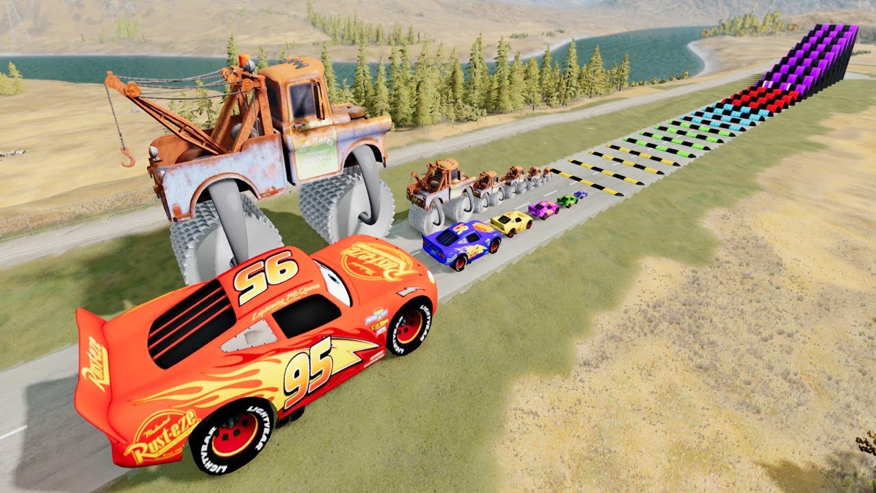 Big vs Small McQueen & Mater with DOUBLE SAW WHEELS vs 100 SPEED BUMPS 💥