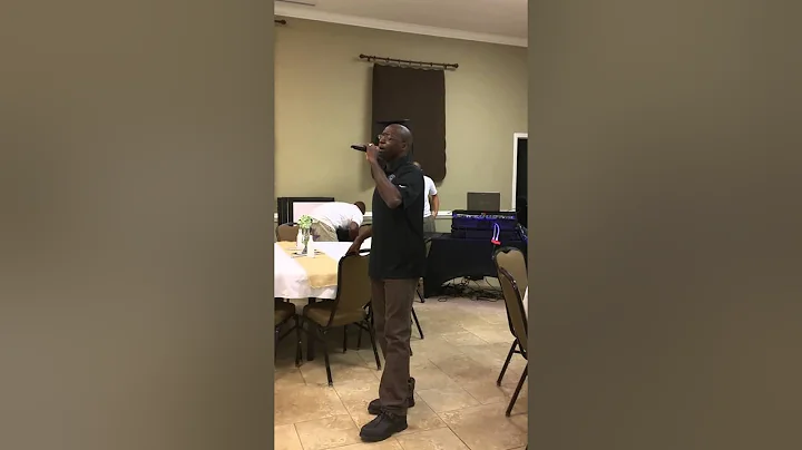 My handsome husband sing Thinking Out loud
