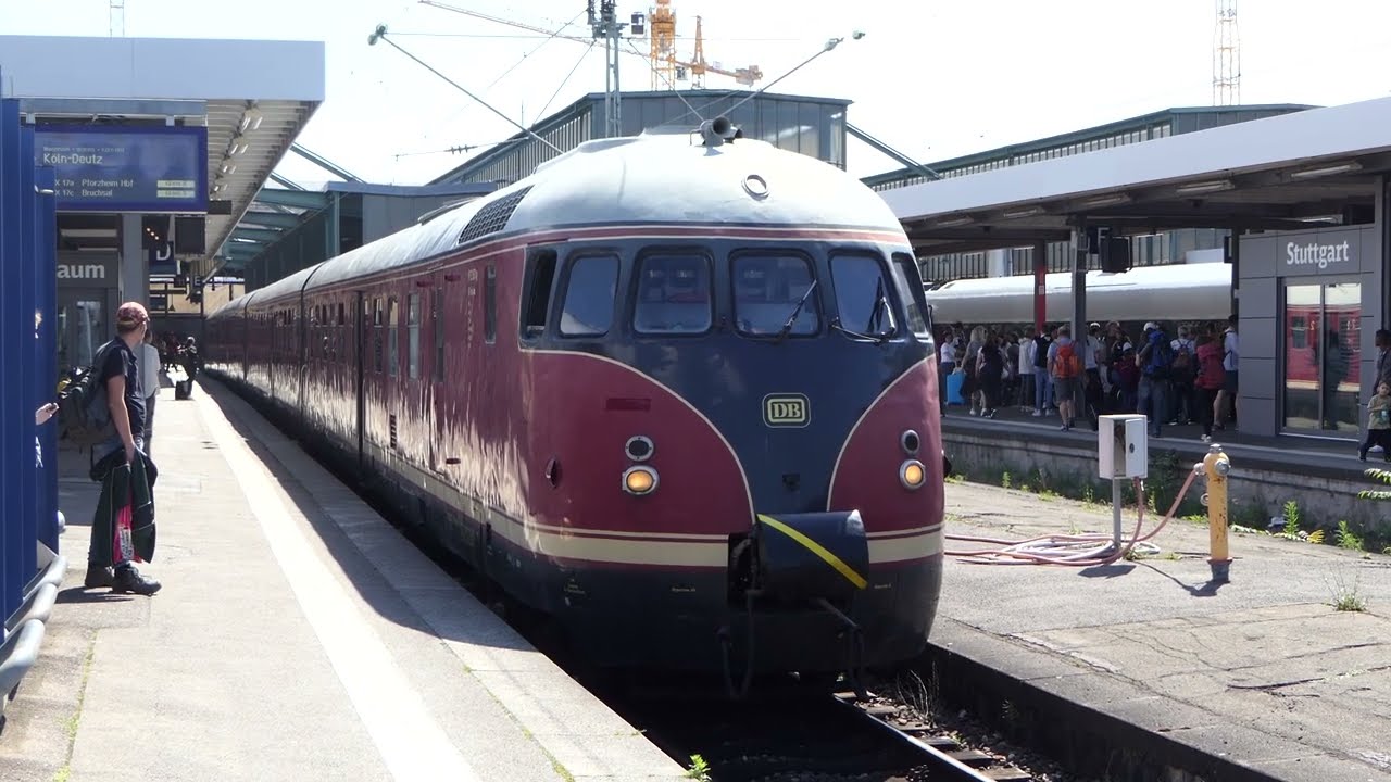 Stuttgarter Rössle VT 12.5, Ausfahrt @ Stuttgart Hauptbahnhof
