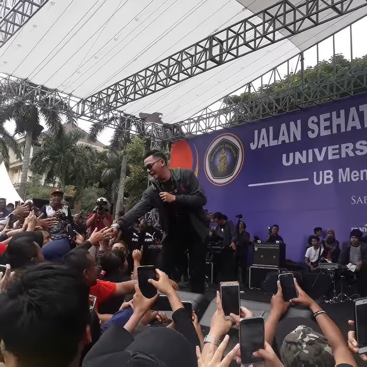 Dory Harsa penabuh gendang Didi Kempot kaizen malang hodai ayce