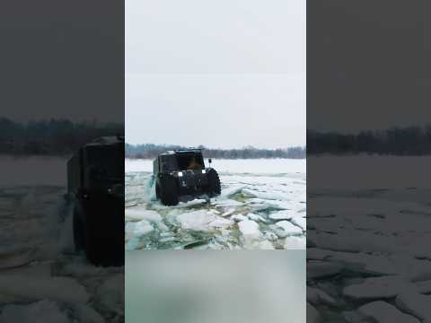 Провалились под весенний лед на вездеходе Шатун, пытаемся выбраться самостоятельно!