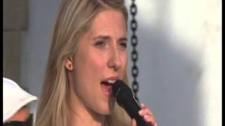 Video thumbnail of "Ania Jools - Ella, Elle L'a (France Gall Cover)"