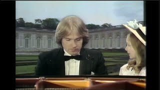 Richard Clayderman - Les Premiers Sourires de Vanessa (Official Video)