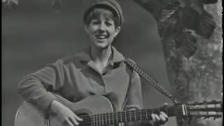 Video thumbnail of ""Pick A Bale of Cotton" sung by Tracy Newman"