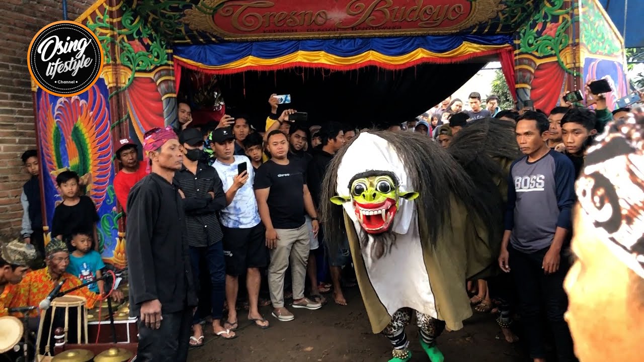 MACAN MACANAN BARONG KEMIREN