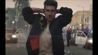 Video thumbnail of "Bastille - World Gone Mad (Clean)"