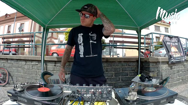 dj DAVIDEK | punk, rock and roll dj set