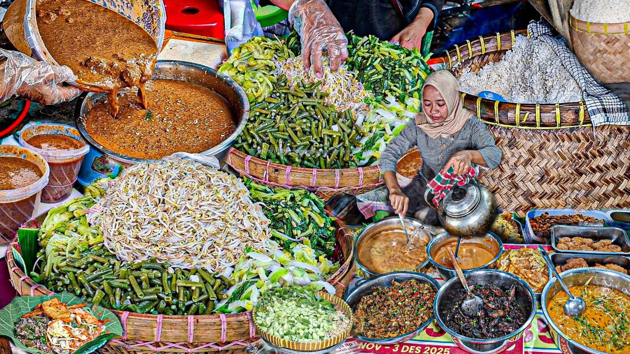ANTRINYA UGAL UGALAN!! CANTIK CANTIK NEKAT JUAL NASI PECEL DI TROTOAR JALAN,TELAT DIKIT GAK KEBAGIAN