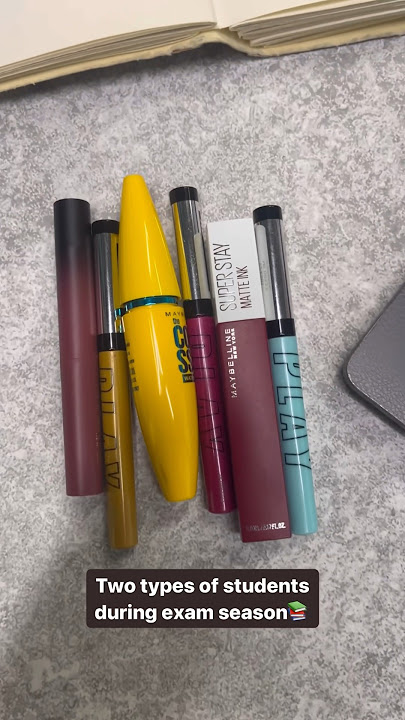 Which one are you?😉📚💄