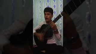 Turkmen Gitara 2018 Atas Gitarist