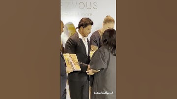 Shahrukh Khan With Wife Gauri Khan at Book Launch 📖