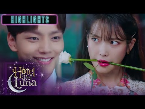 Nathan gives a rose to Man-wol | Hotel Del Luna