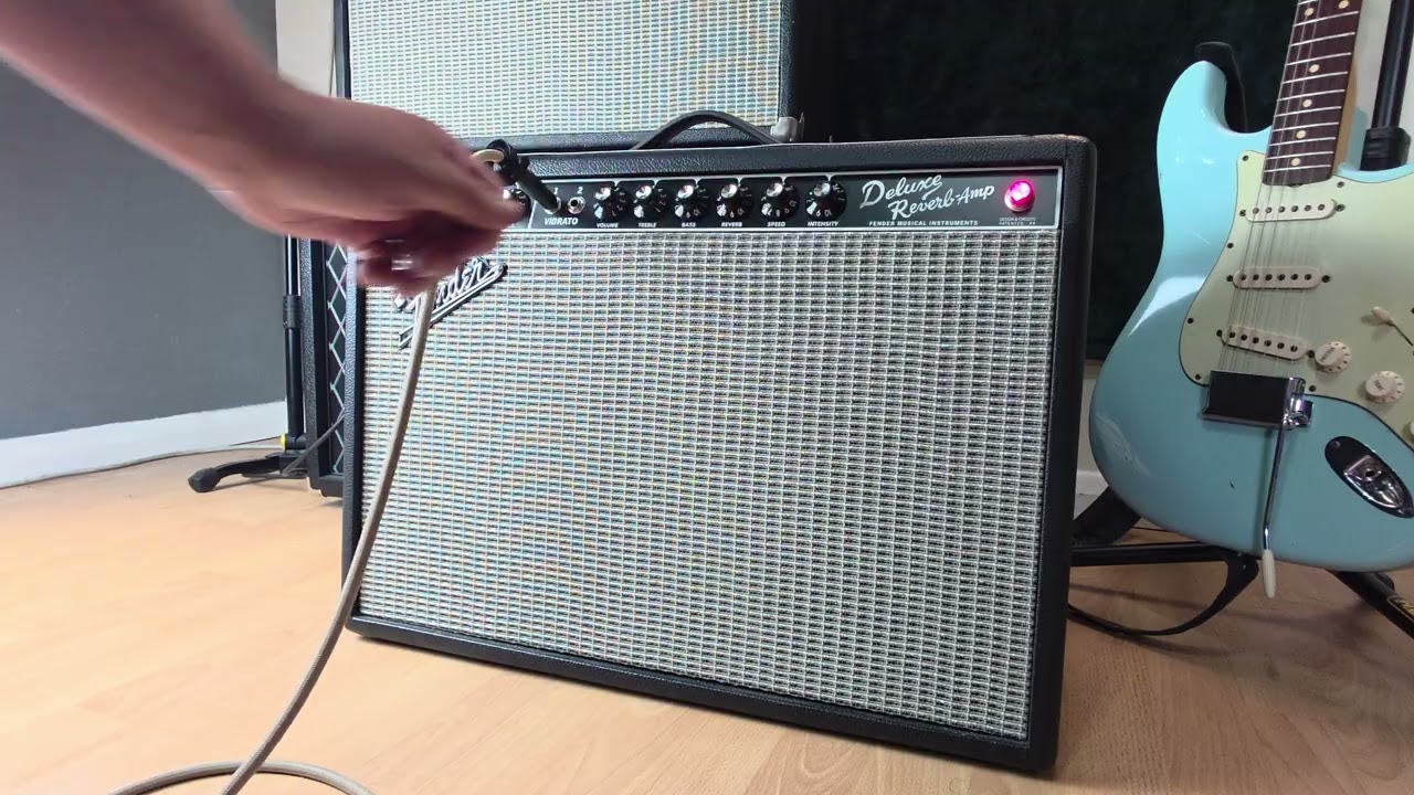 CRANKED Fender Deluxe Reverb '65 Reissue *No talking* - Alex Hamilton