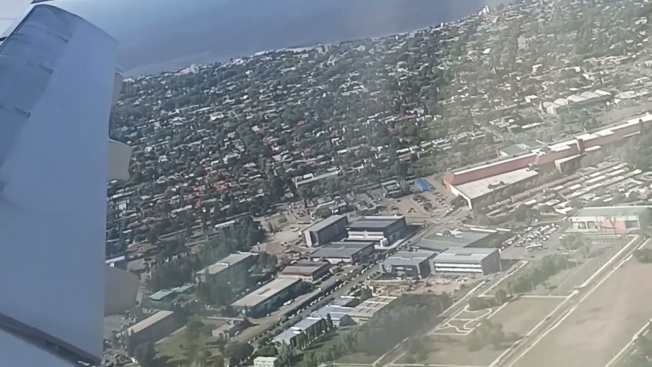 🔥Aproximación al Aeropuerto Internacional de Carrasco Montevideo Uruguay vuelo Madrid Montevideo