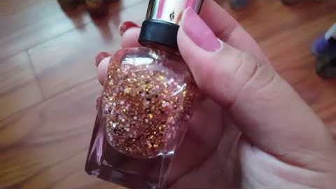 NAIL POLISH COLLECTION / DECLUTTERING! Part 2/4