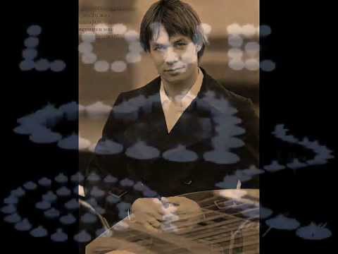 შენ ერთად ერთი ხარ ჩემი ღმერთი.