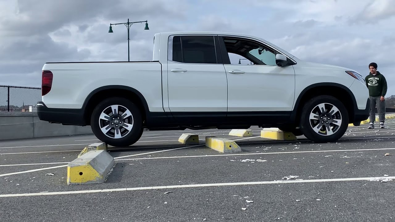 How Much Ground Clearance Does A Honda Ridgeline?
