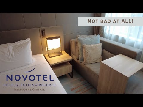(Novotel Melbourne) Central, Stylish and badly designed?