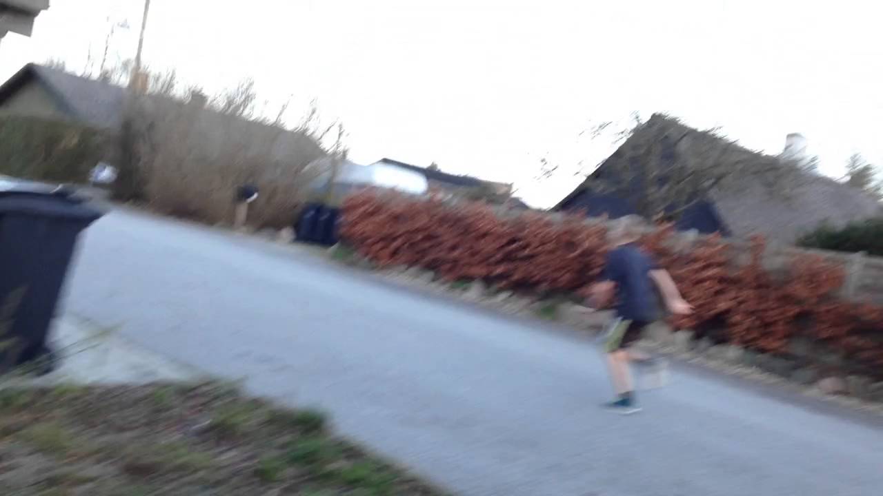 Bendt laver bombe af bagepulver