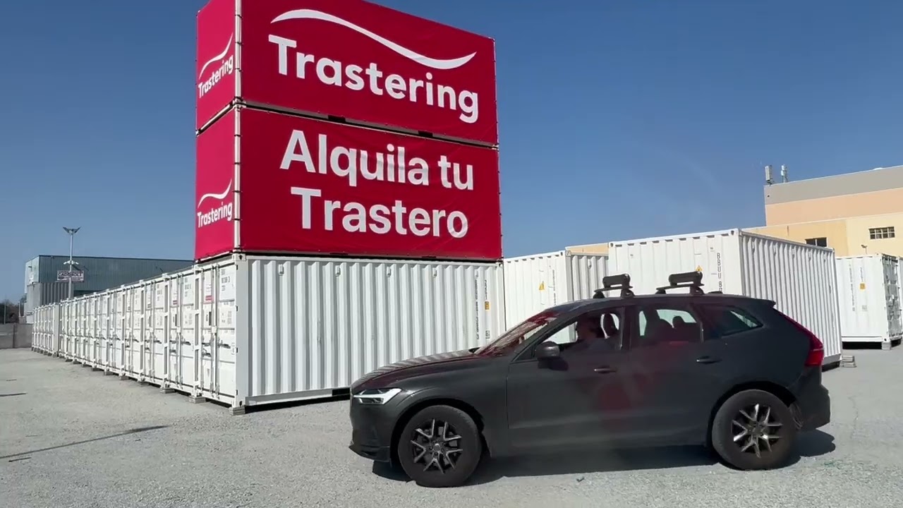El acceso drive-in a todos los trasteros de Trastering Gavà-Castelldefels: fácil, cómodo y seguro