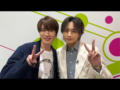 深澤辰哉 中島健人が笑顔でピース ノンストップ ポーズも披露し カッコ良すぎて一日幸せ とファン歓喜