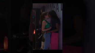 First Kill  Kissing Scenes — Juliette and Calliope Sarah Catherine Hook and Imani Lewis  1x06 4