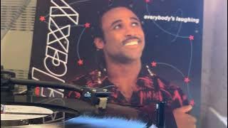 Phil Fearon & Galaxy - Everybody’s Laughing (Dancemix) (1984) Vinyl 12” Single 45RPM Rip