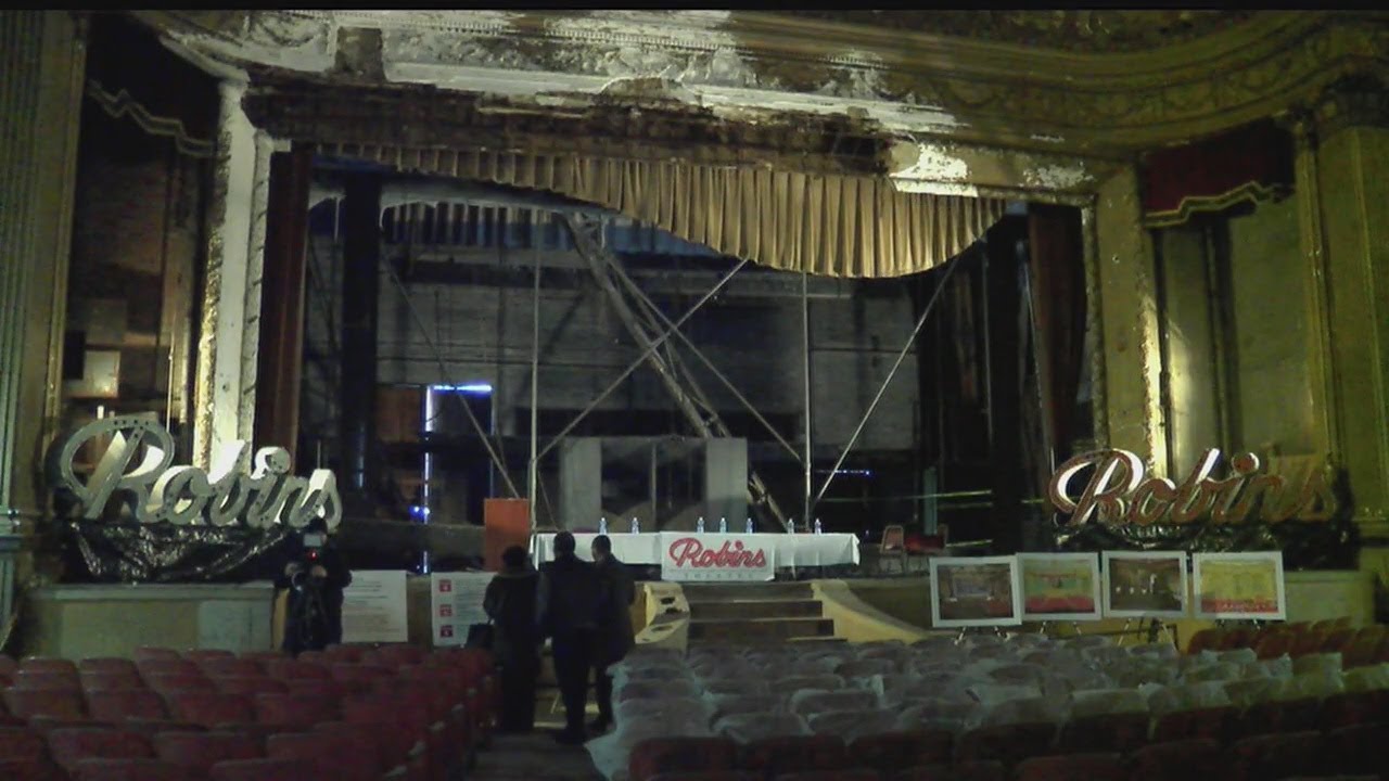 Robins Theatre developers excited to bring big acts to Warren