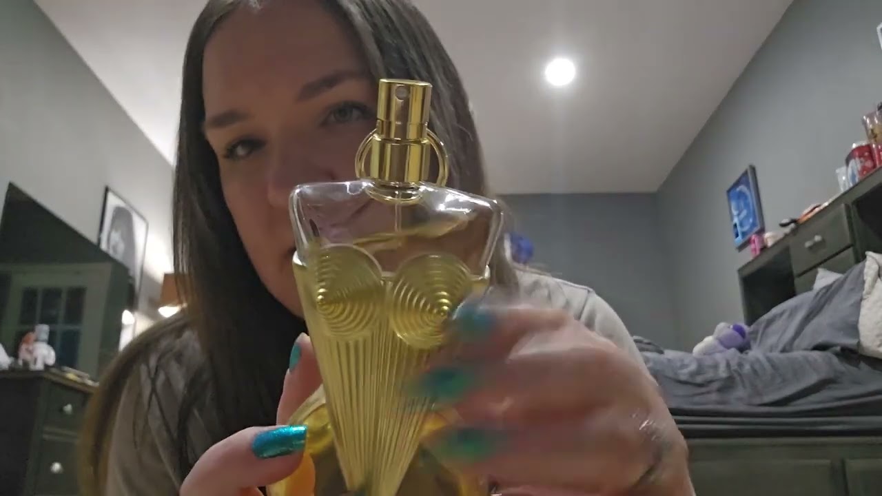 Jean Paul Gaultier DIVINE perfume review