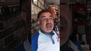 BEYAZ TİŞÖRT GİYERSEN BÖYLE OLUR