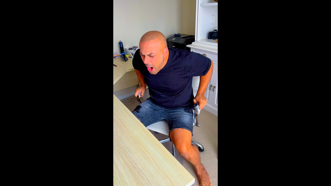 Джашан ДЕЙСТВИТЕЛЬНО застрял в офисе