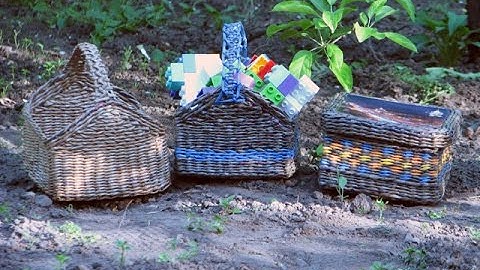 Weaving a square bottom of recycled newspapers. Part 4. 2.