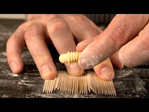 6 einfache Tricks, mit denen du Nudeln selber machen kannst, ohne Maschinen! Tortellini | Orichiette