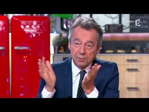 Michel Denisot raconte comment le PSG a gagné un match grâce à un marabou - C à vous - 08/10/2014