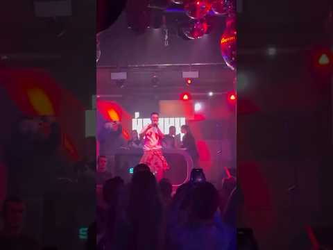 • Всем привет 😊 Чуть 🤏 видео с крайних летних выходных! Жаркая суббота!• Sisters club (Moscow)•