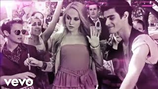 Violetta - Destinada A Brillar (From: "Violetta"/Official Vídeo)
